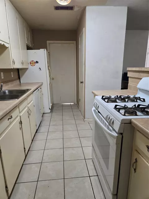 Other - 1601 Mcanear St, Cleburne, TX 76033 photo 4 of 20