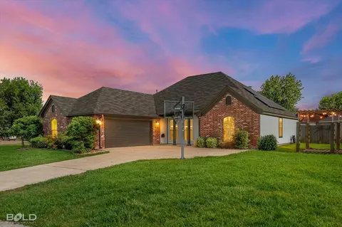 5510 Meadowsweet Cir, Bossier City, LA 71112