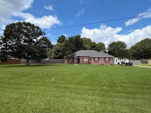 123 Ann Ln, Stonewall, LA 71078