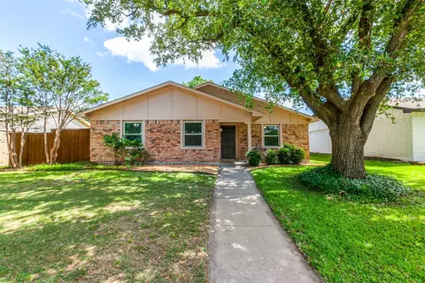 3014 Silverdale Ln, Garland, TX 75044