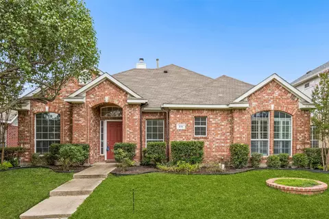 818 Water Oak Dr, Allen, TX 75002