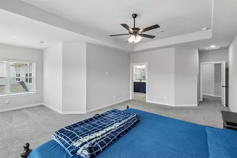 Bedroom - 1047 Harmony Trl, Argyle, TX 76226 photo 7 of 8