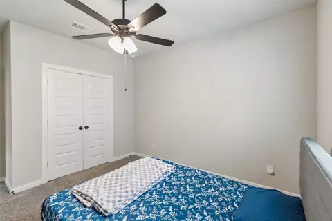 Bedroom - 1047 Harmony Trl, Argyle, TX 76226 photo 6 of 8