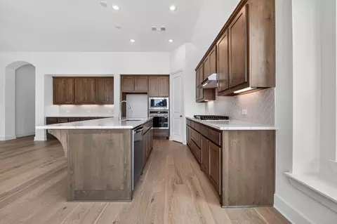 Kitchen - 1609 Buscot Ln, Haslet, TX 76052 photo 3 of 4