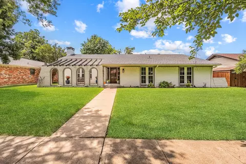 7636 La Risa Dr, Dallas, TX 75248