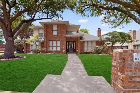 1900 Thames Dr, Arlington, TX 76017