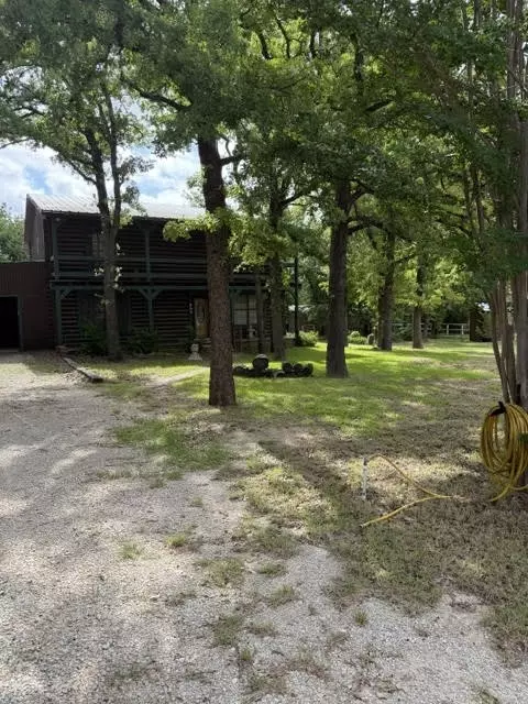 800 Oak Country, Weatherford, TX 76085