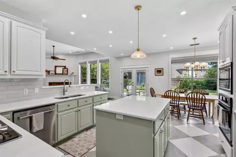 7312 Midcrest Ct, Mckinney, TX 75072