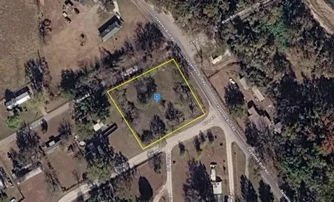29 Delphia Dr, Denison, TX 75021