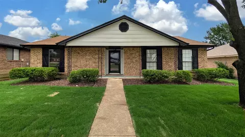 3225 Poteet Dr, Mesquite, TX 75150