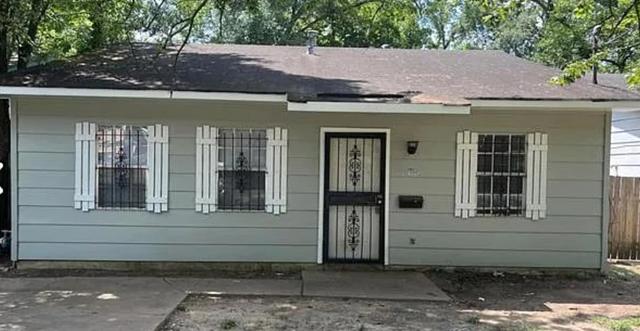 6002 Henderson Ave, Shreveport, LA 71106