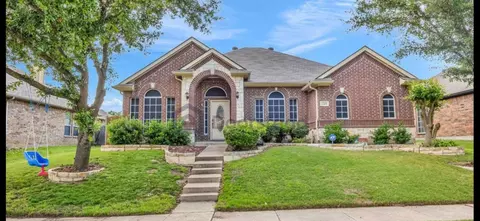 2201 River Canyon Ln, Garland, TX 75041