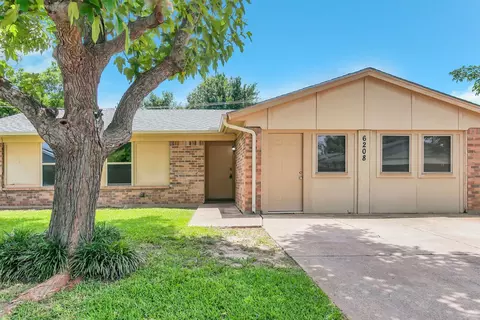 6208 Kary Lynn Dr S, Watauga, TX 76148