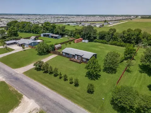 5715 Shady Hill Cir, Princeton, TX 75407