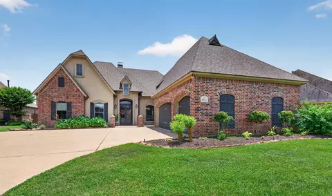 9573 Rochel Dr, Shreveport, LA 71115