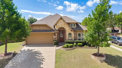 12033 Worthwood St, Crowley, TX 76036
