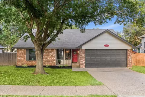 804 Virginia Blvd, Midlothian, TX 76065