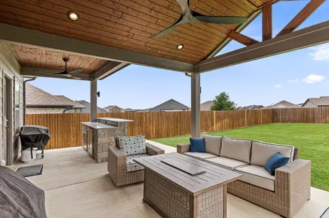 10513 Big Lagoon Dr, Fort Worth, TX 76179