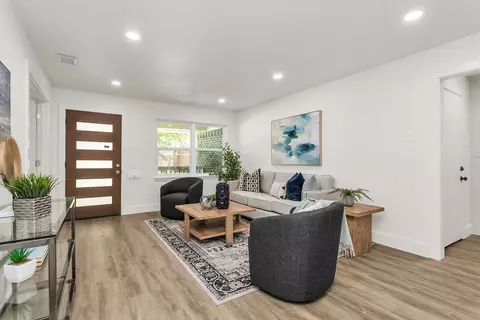 10623 Mccree Rd, Dallas, TX 75238