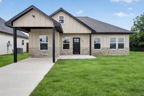207 E South St, Itasca, TX 76055 photo 2