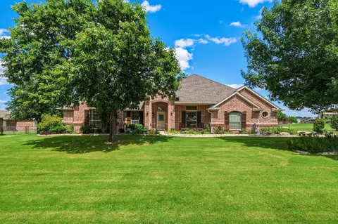7721 Valley Ridge Dr, Northlake, TX 76247