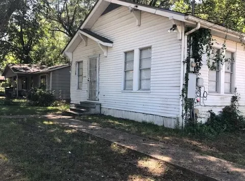 5918 Henderson Ave, Shreveport, LA 71106