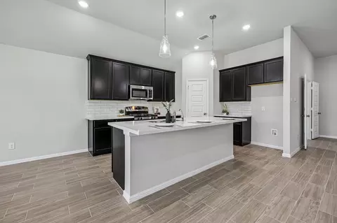 Kitchen - 7312 Sumac Dr, Argyle, TX 76226 photo 2 of 6