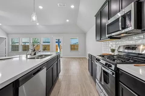 Kitchen - 7312 Sumac Dr, Argyle, TX 76226 photo 6 of 6