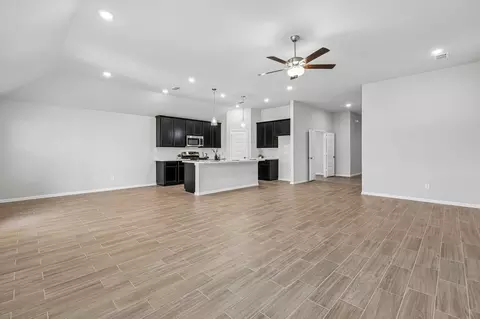 Living - 7312 Sumac Dr, Argyle, TX 76226 photo 3 of 4