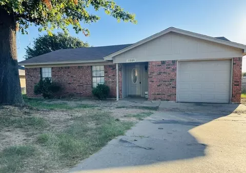 11204 Liberty School Rd, Pelican Bay, TX 76020