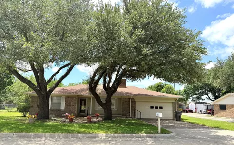 317 Allenwood Dr, Princeton, TX 75407