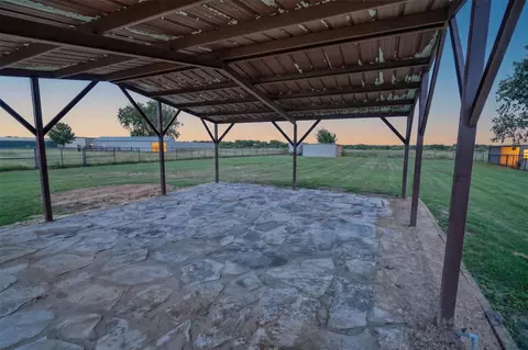 Exterior - 2270 Mitchell Rd, Krum, TX 76249 photo 6 of 6
