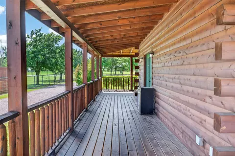 Exterior - 2270 Mitchell Rd, Krum, TX 76249 photo 4 of 6