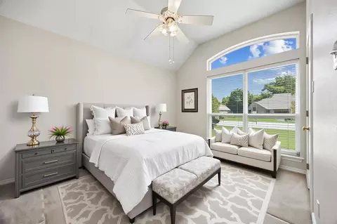 Bedroom - 216 Point Cir, Pilot Point, TX 76258 photo 2 of 2