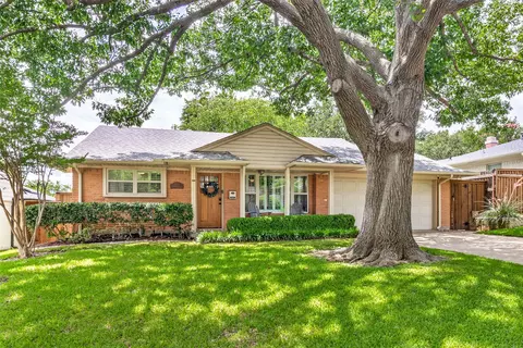 8815 Larchwood Dr, Dallas, TX 75238