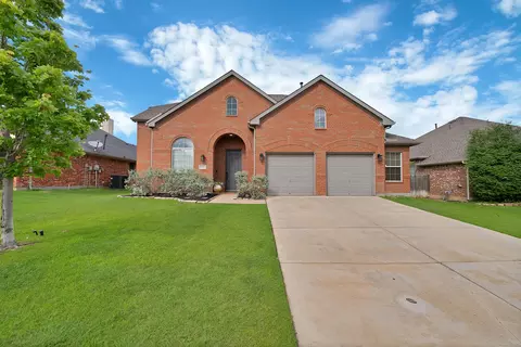 2210 Hillary Trl, Mansfield, TX 76063