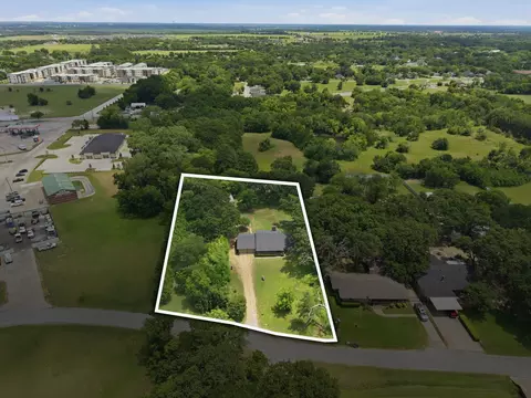 316 Shadywood Ln, Seagoville, TX 75159