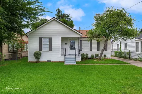 2320 Broadway Dr, Bossier City, LA 71111