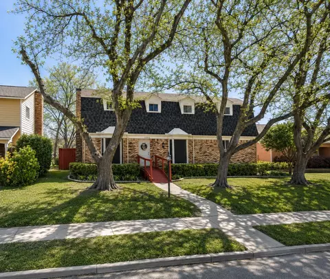 1122 Doss Dr, Garland, TX 75042