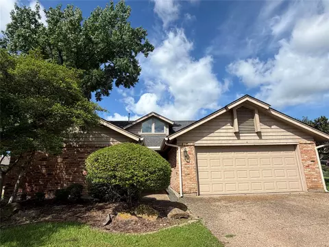 3706 Waycross Ct, Arlington, TX 76016