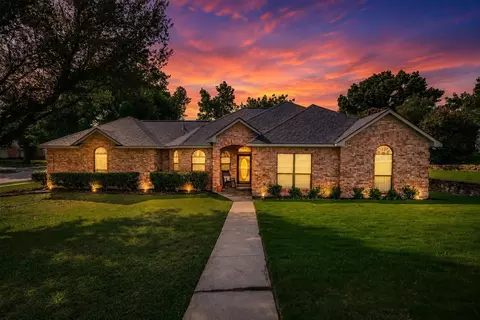 314 Bluffview Ct, Forney, TX 75126