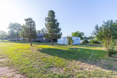 Exterior - 236 War Paint Rd, Abilene, TX 79601 photo 3 of 7