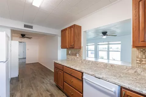 Kitchen - 236 War Paint Rd, Abilene, TX 79601 photo 3 of 3