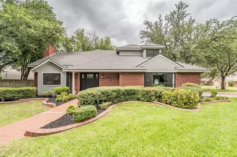 4726 Kensington Ct, Arlington, TX 76016