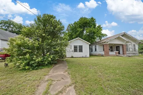 2221 Ross Ave, Waco, TX 76706