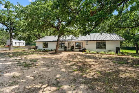 443 County Road 316, Jonesboro, TX 76538