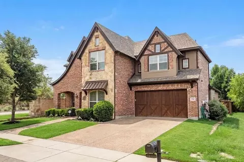 1148 Grant Ave, Lantana, TX 76226