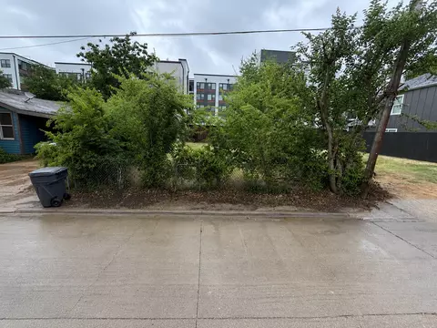 2902 Chicago St, Dallas, TX 75212