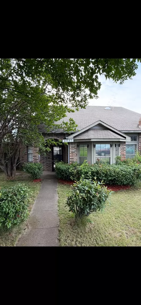 4937 Lomax Dr, Dallas, TX 75227
