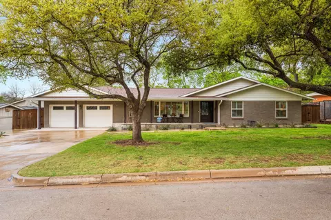 6478 Fortune Rd, Fort Worth, TX 76116